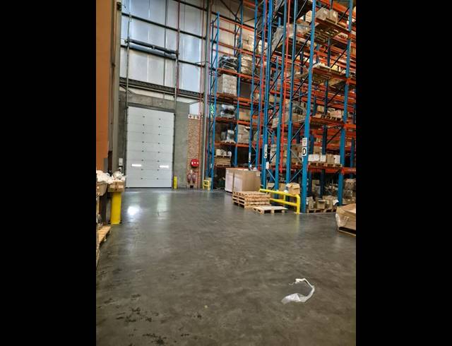 INDUSTRIAL PROPERTY TO RENT IN LONGMEADOW